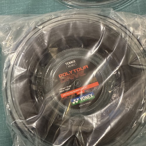 New reel yonex poly - poly, tour